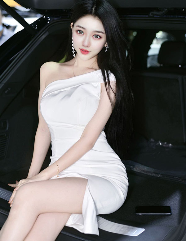 洛杉矶伴游模特