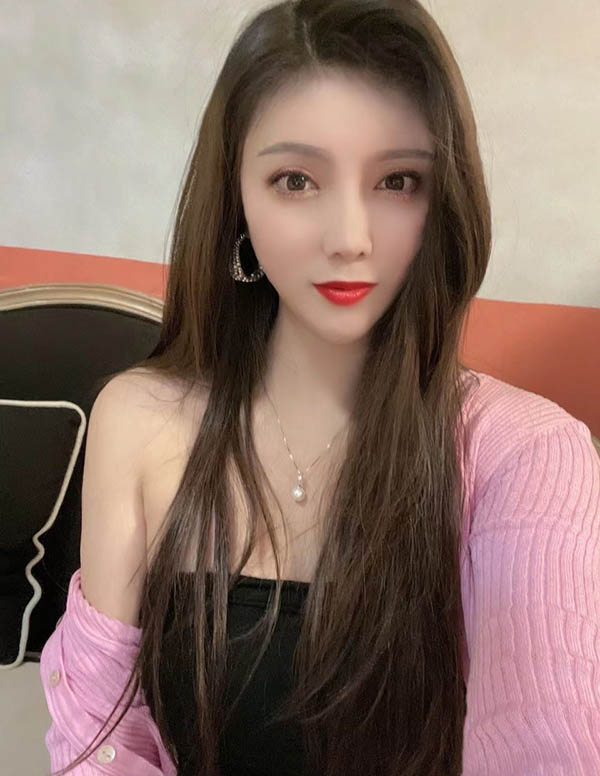 新加坡外围女经纪人